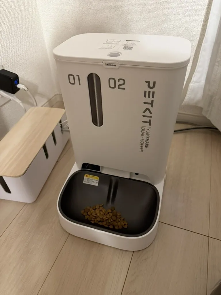 PETKIT ダブルホッパー 正面